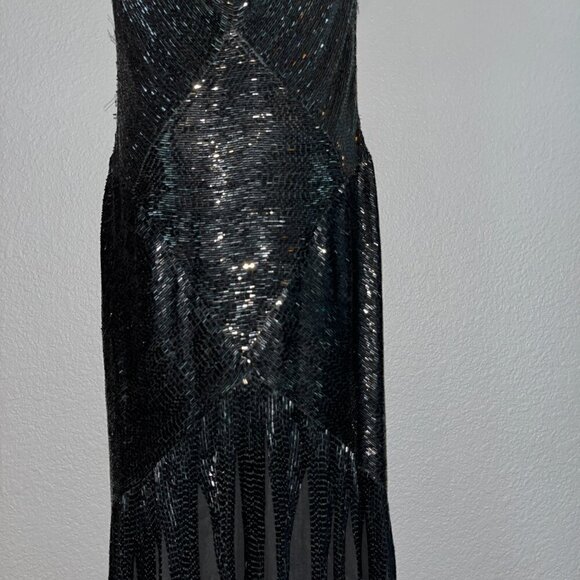 BLACK TIE OLEG CASSINI Black Full Beaded Sleeveless Formal Red Carpet Gown - 10 - Picture 12 of 16